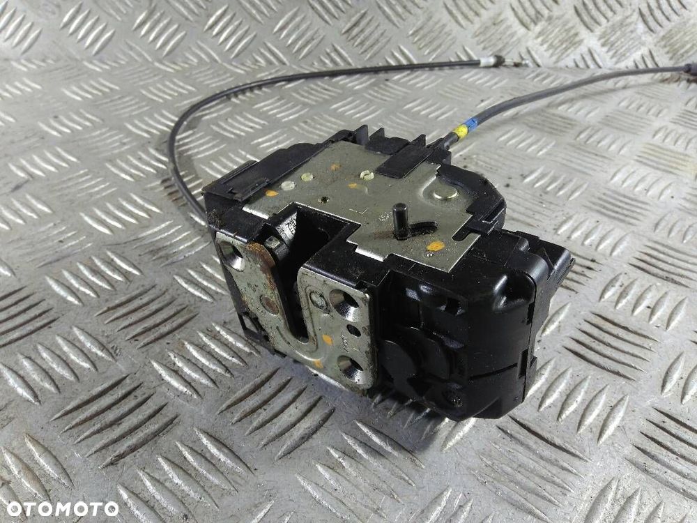 ZAMEK DRZWI LEWY TYLNY NISSAN NOTE - 2