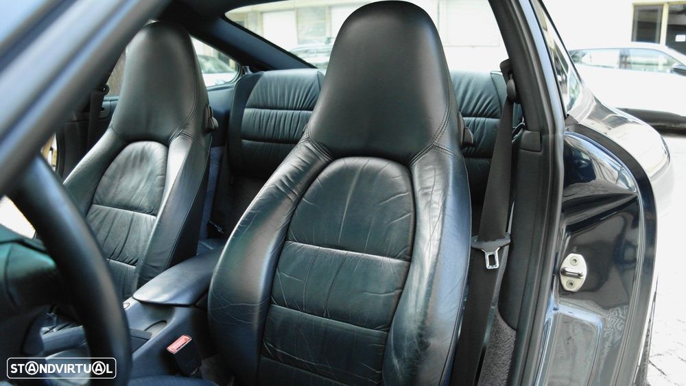Porsche 911 (996) Carrera Coupé - 43