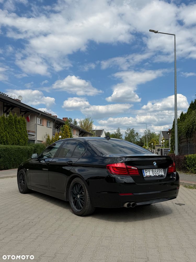 BMW Seria 5 ver-520d - 4