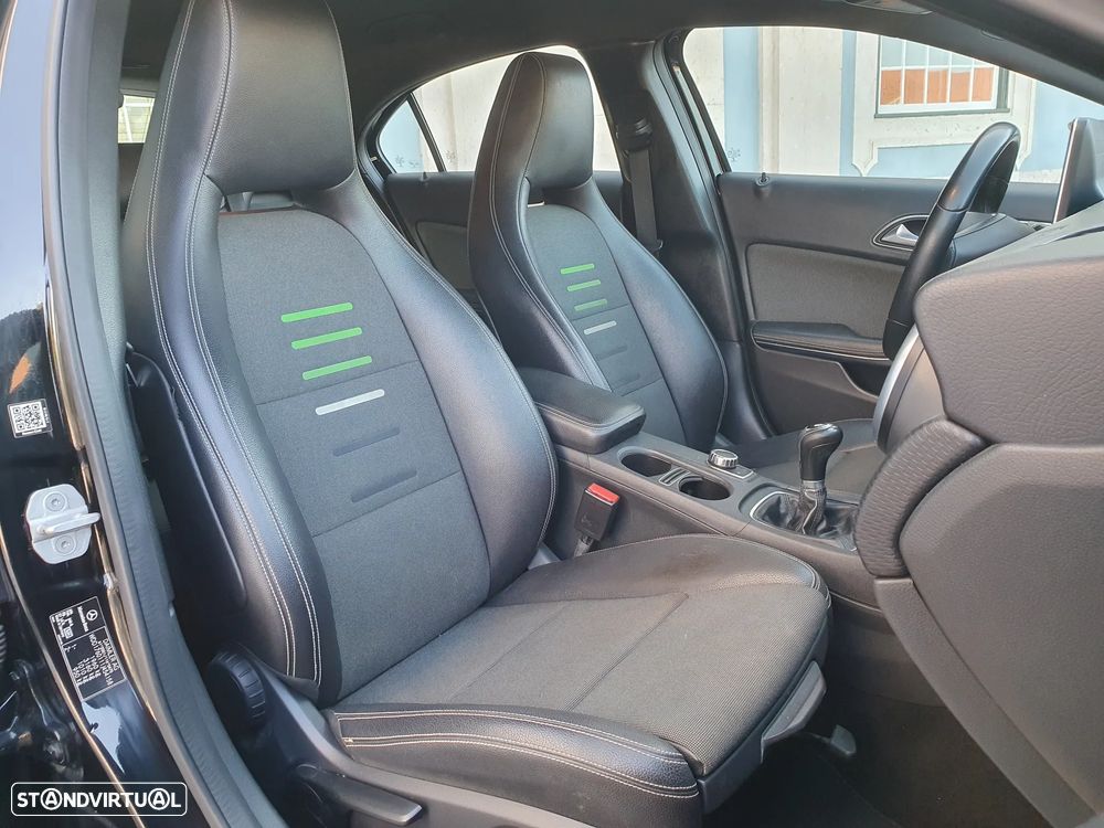 Mercedes-Benz A 160 - 48