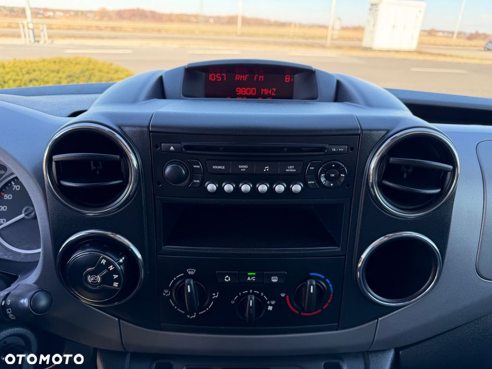 Citroën Berlingo e-HDi 90 FAP EGS6 Start Stop Silver Selection - 22