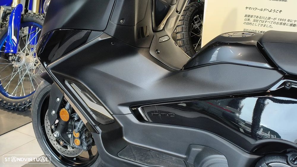 Yamaha TMAX 560 TechMax - 9