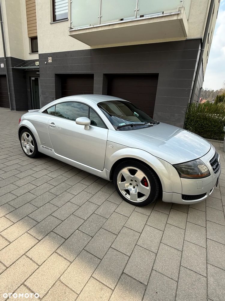 Audi TT Coupé 1.8 T quattro - 2