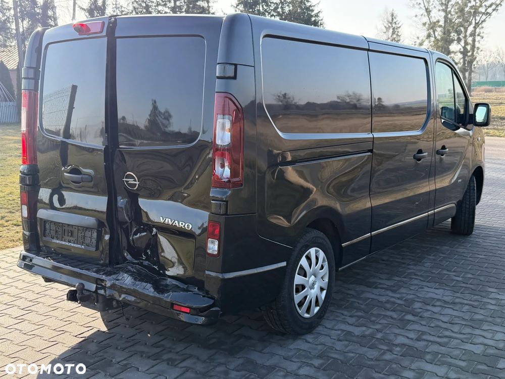 Opel vivaro - 8