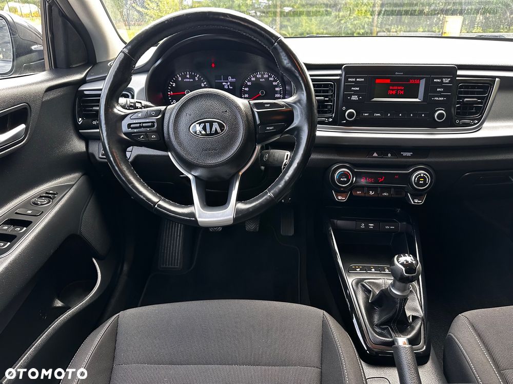 Kia Rio 1.2 Dream Team Edition - 33
