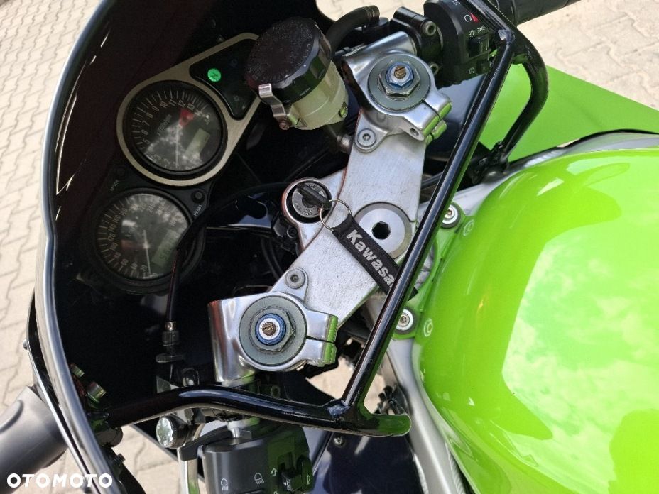Kawasaki ZXR - 5