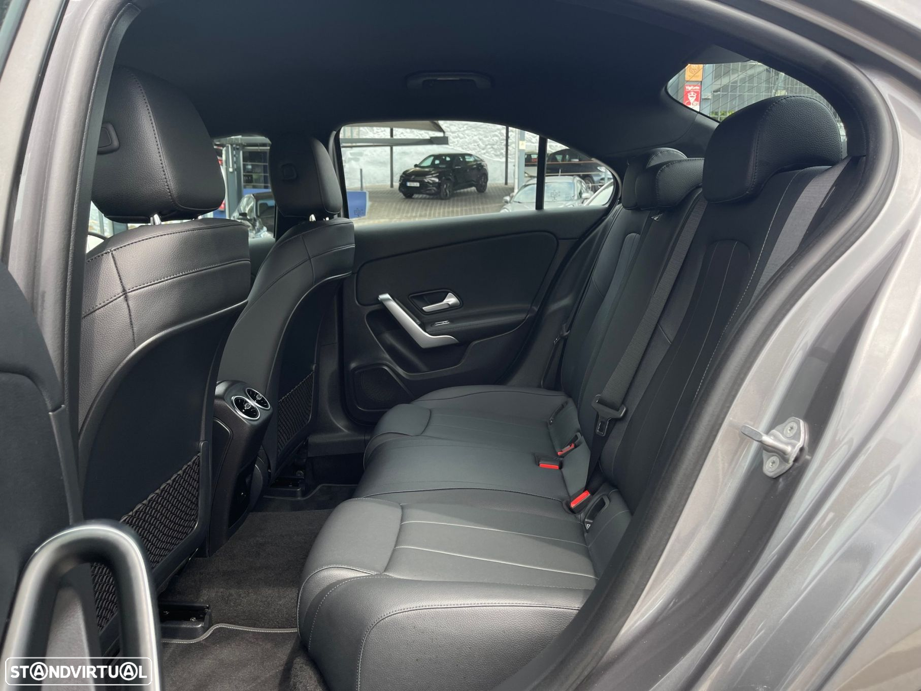 Mercedes-Benz A 250 - 51