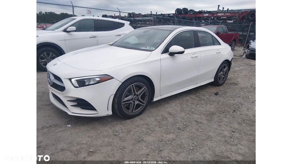 Mercedes-Benz Klasa A 220 4Matic 7G-DCT AMG Line - 1