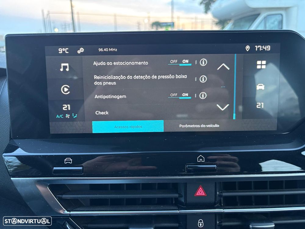 Citroën C4 1.2 PureTech Shine Pack EAT8 - 49