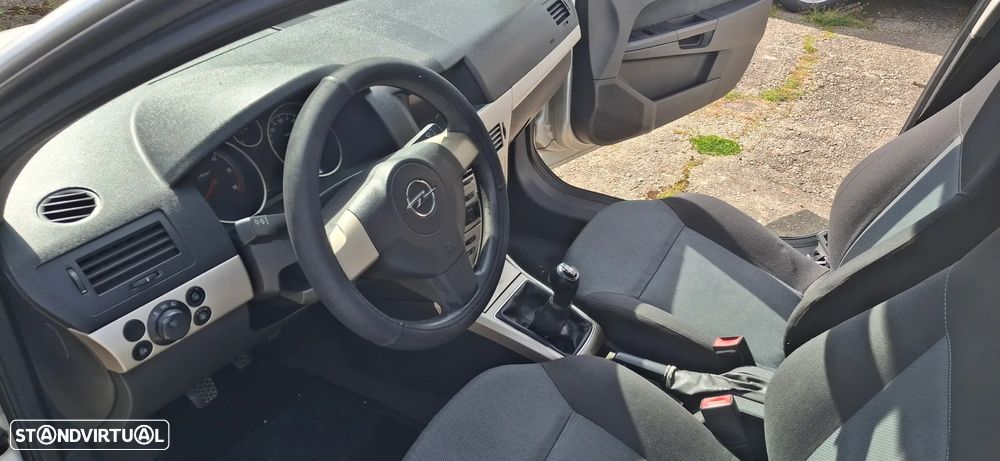 Opel Astra 1.3 CDTI Enjoy EcoFLEX - 8