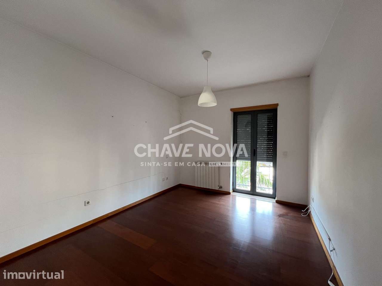 T4 c/ Lugar de Garagem em Oliveira do Douro - Grande imagem: 5/21