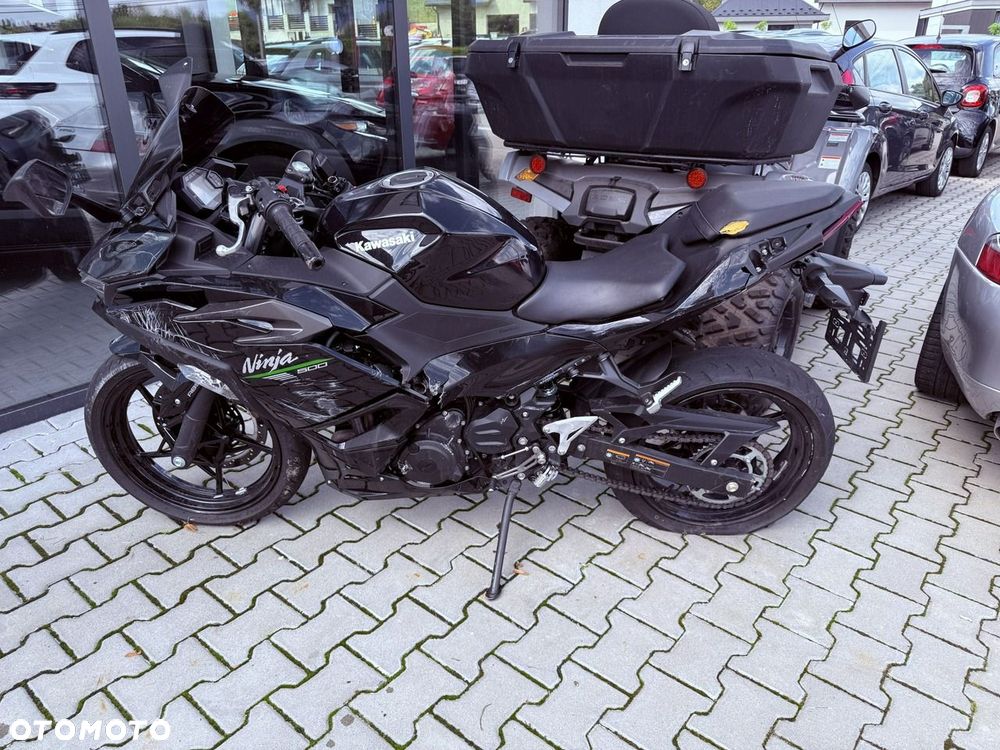 Kawasaki Ninja - 3