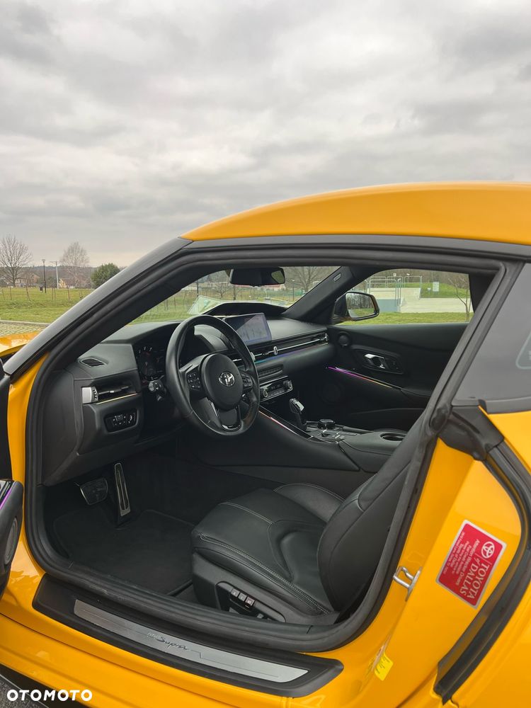 Toyota Supra 3.0 Turbo - 12