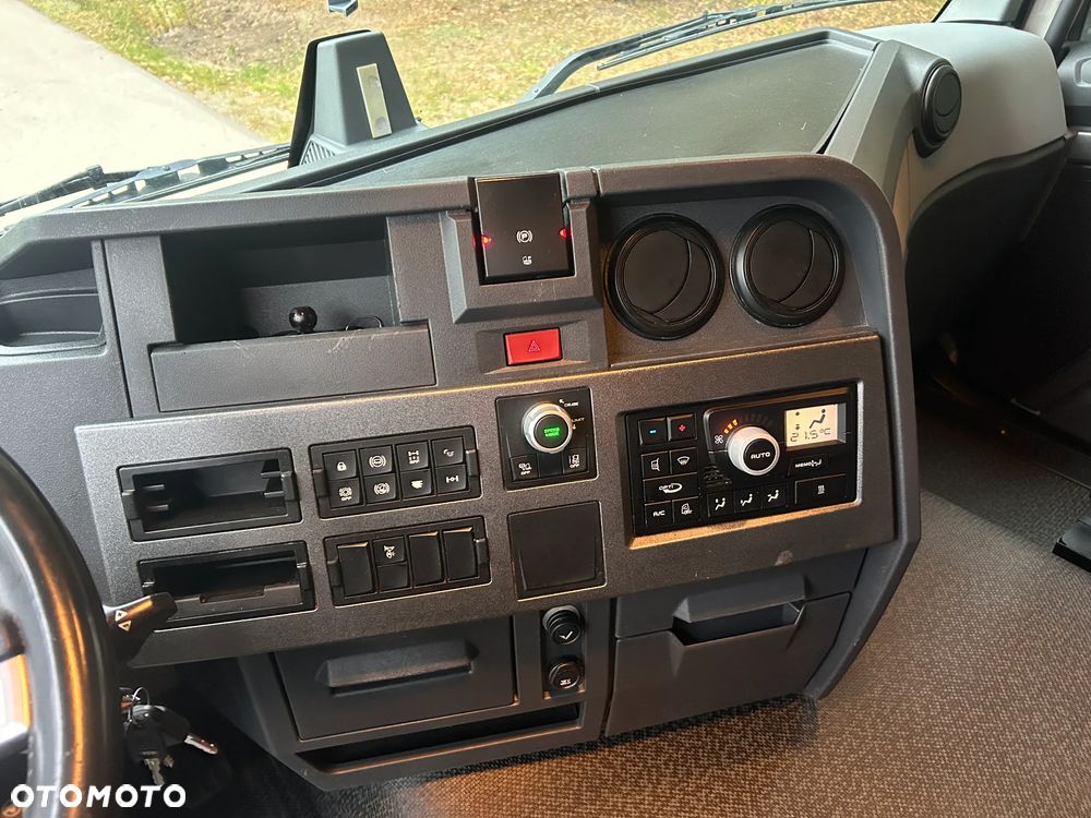 Renault T480 * 13 L * 2 Zbiorniki * Klima Postojowa * - 7