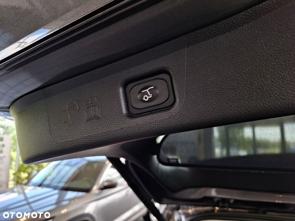 Ford S-Max 2.5 Hybrid Titanium CVT 7os - 19