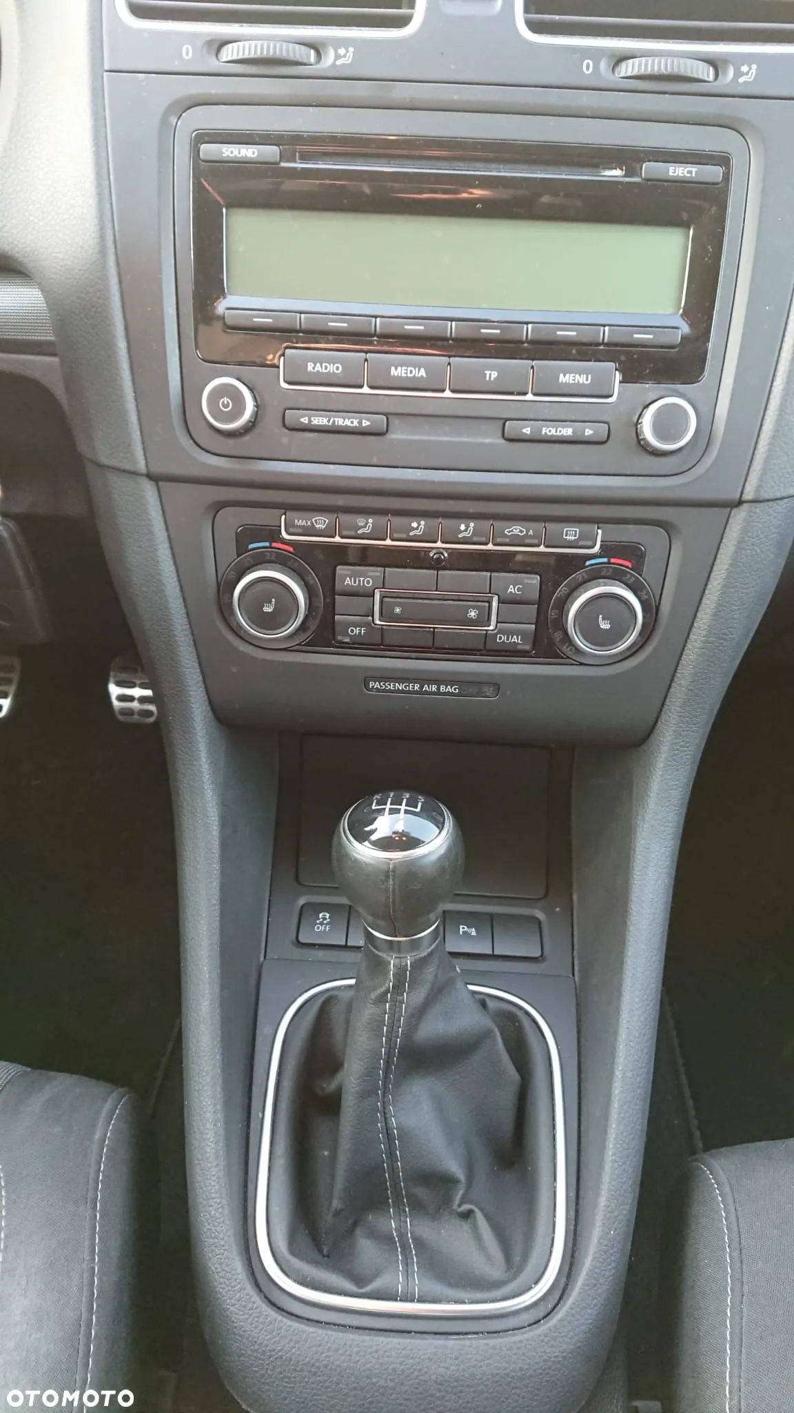 Volkswagen Golf - 12