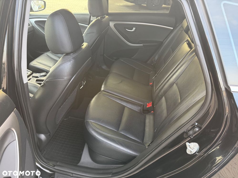 Hyundai i30 1.6 CRDi Style - 14