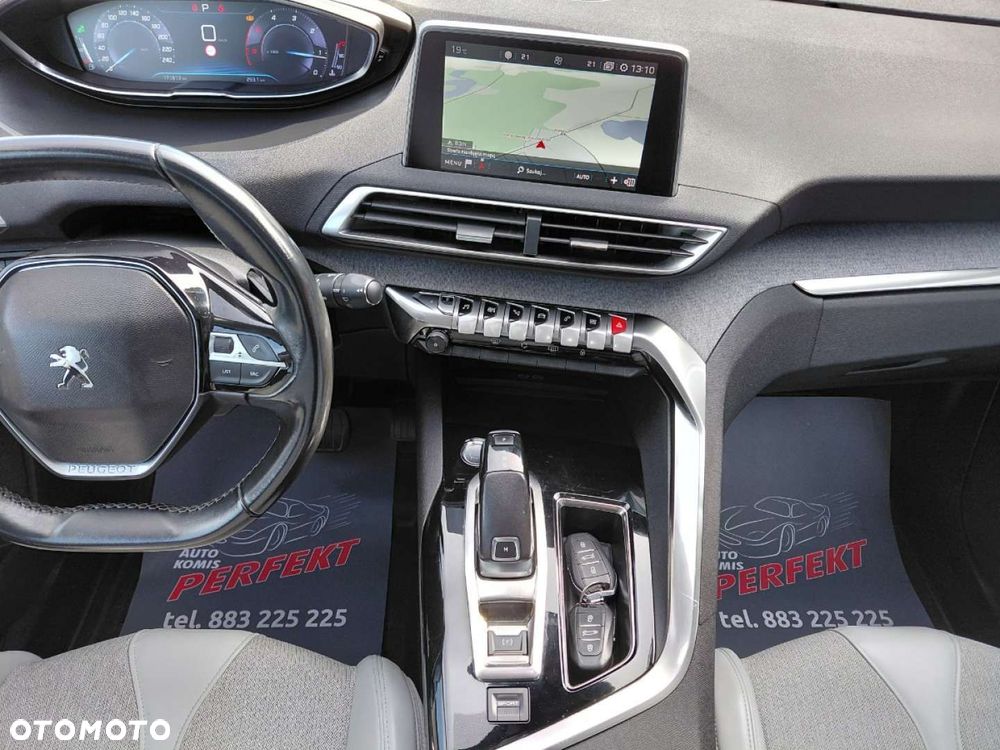Peugeot 3008 - 23