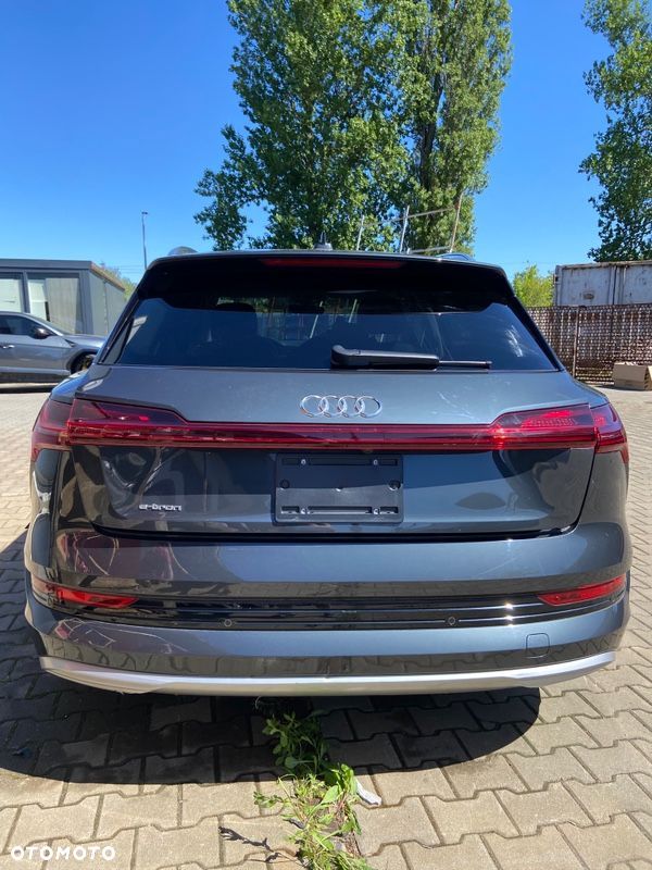 Audi e-tron 55 Quattro Advanced - 5