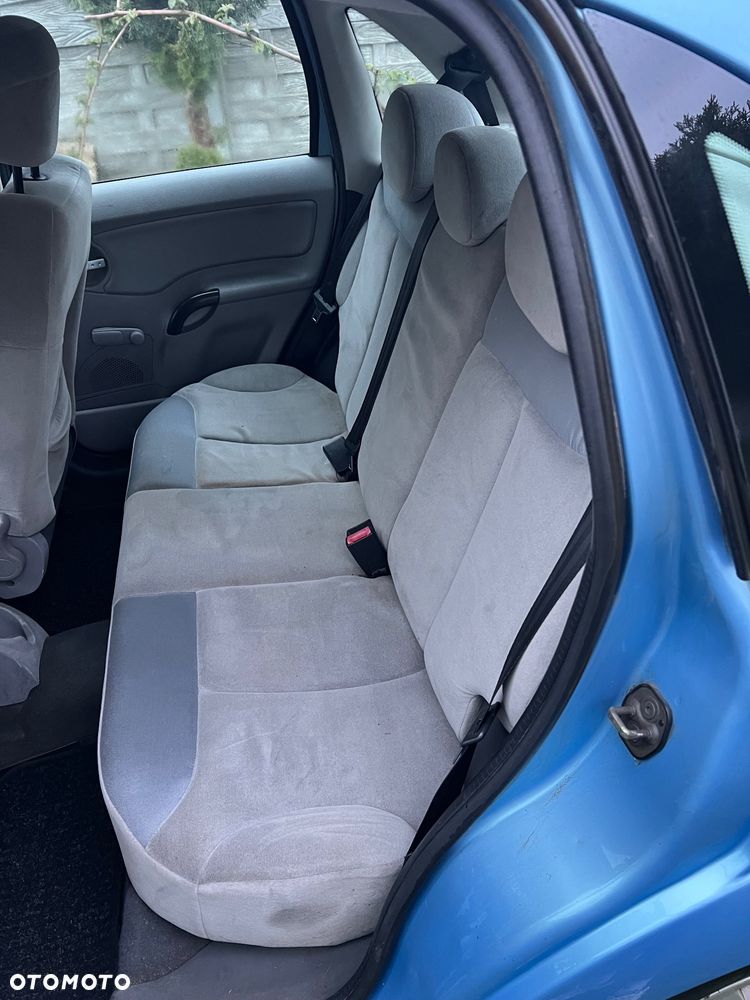 Citroën C3 1.4 HDi 16v SX - 6