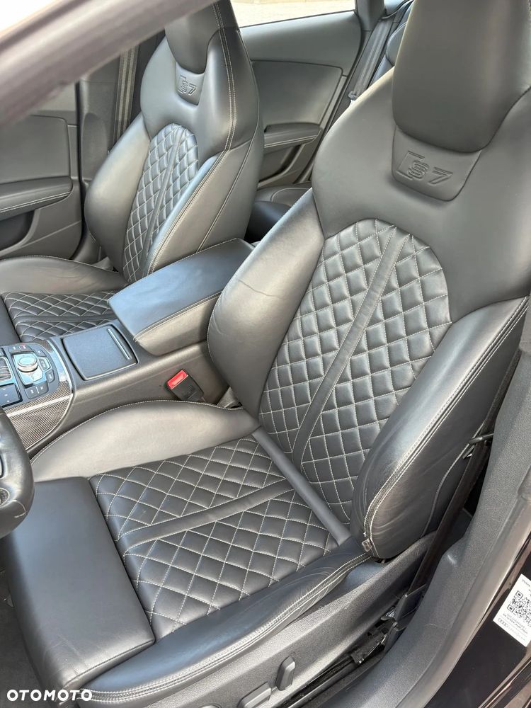Audi S7 Sportback Standard - 24
