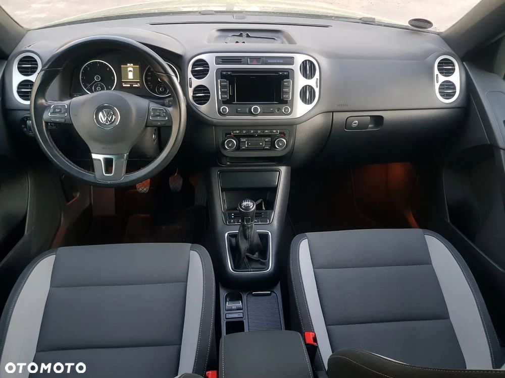 Volkswagen Tiguan 2.0 TDI DPF BlueMotion Technology Life - 9