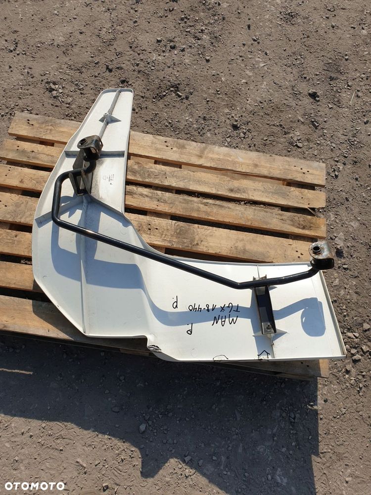 owiewka spoiler stelaż kosa prawa man tga tgx - 12