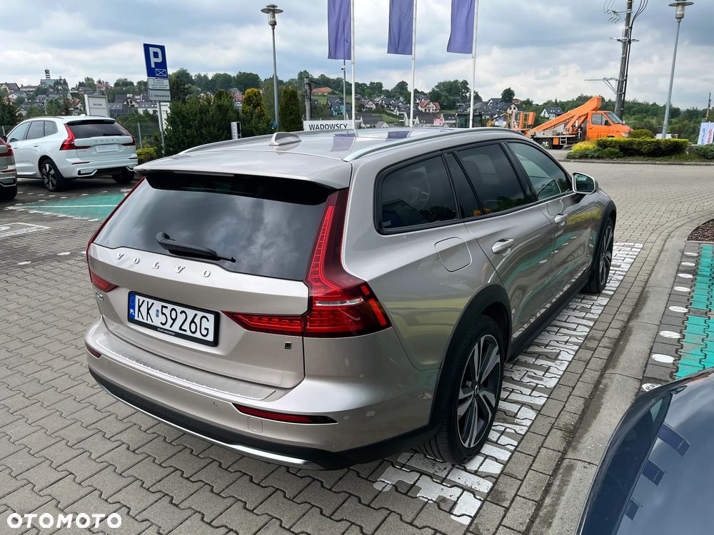 Volvo V60 Cross Country - 7