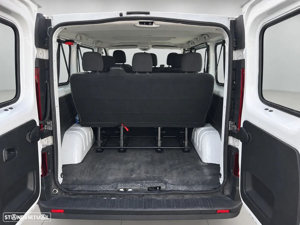 Opel Vivaro - 9