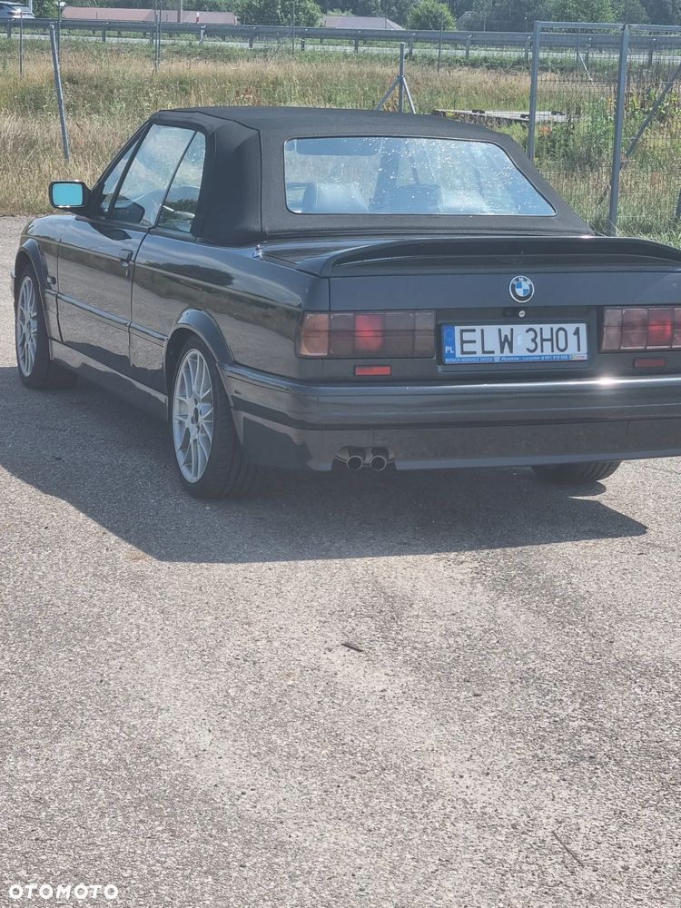 BMW Seria 3 320i - 6