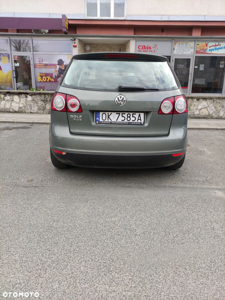 Volkswagen Golf Plus 1.6 FSI Comfortline - 14