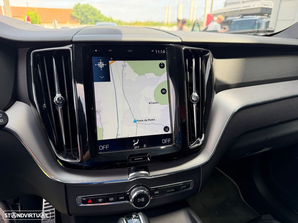Volvo XC 60 2.0 D4 R-Design AWD Cluster C Geartronic - 14