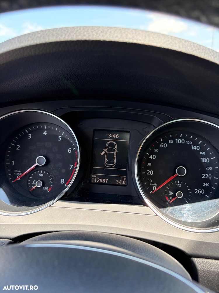 Volkswagen Jetta 1.2 TSI Trendline - 3