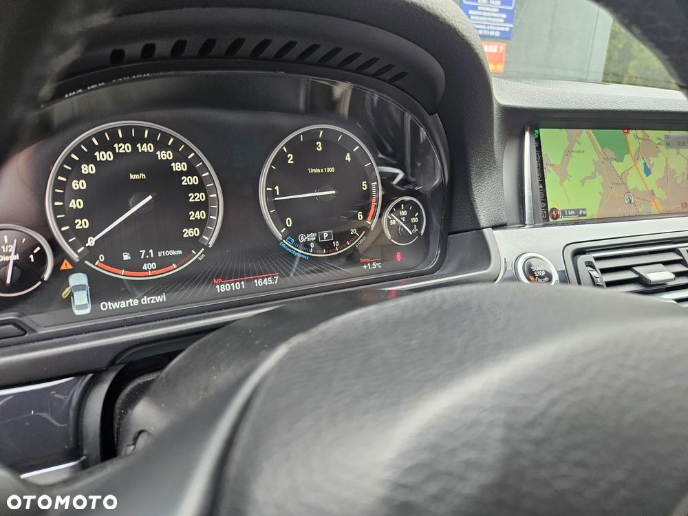 BMW Seria 5 520d xDrive Luxury Line - 22