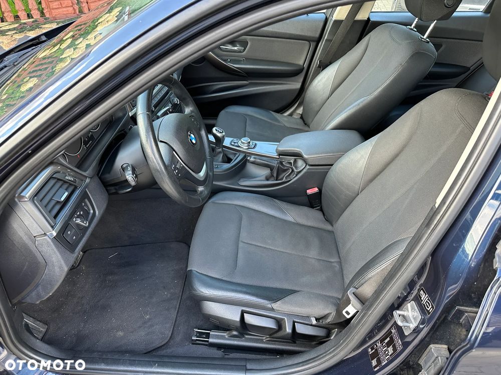 BMW Seria 3 - 20