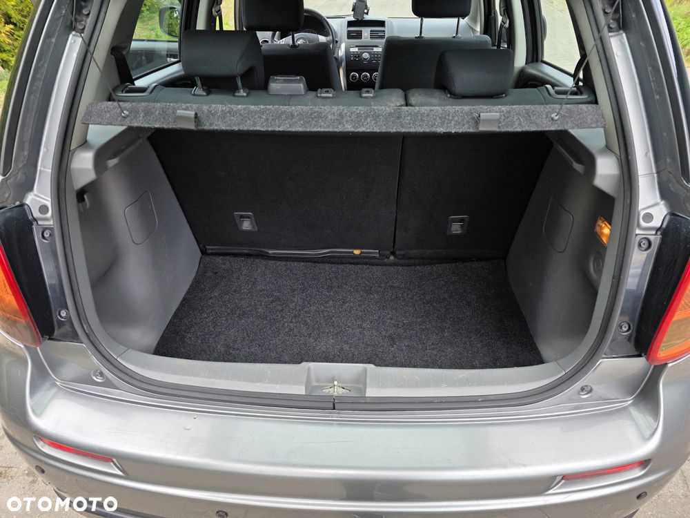 Suzuki SX4 - 13