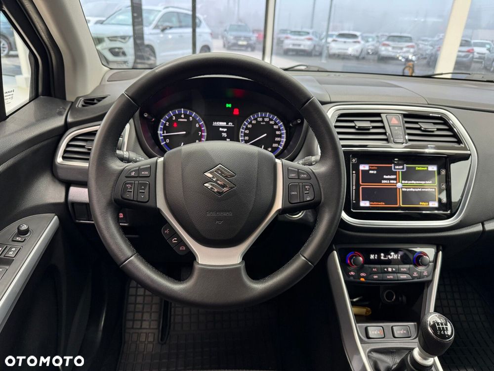 Suzuki SX4 S-Cross 1.4 T Premium 4WD - 15