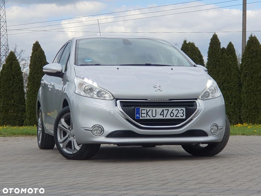 Peugeot 208 - 20