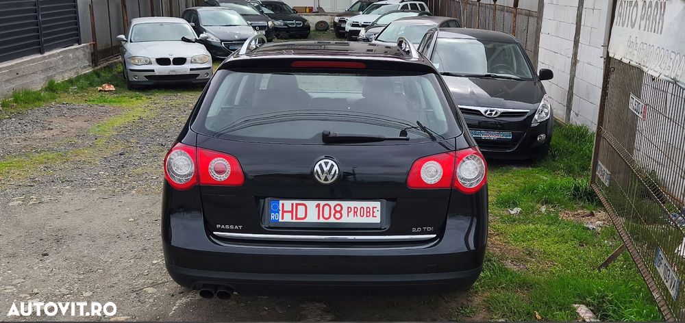 Volkswagen Passat 2.0 TDI DPF DSG Highline - 37