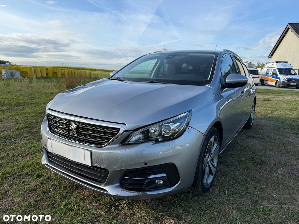 Peugeot 308 BlueHDi 130 EAT8 Black Edition - 9