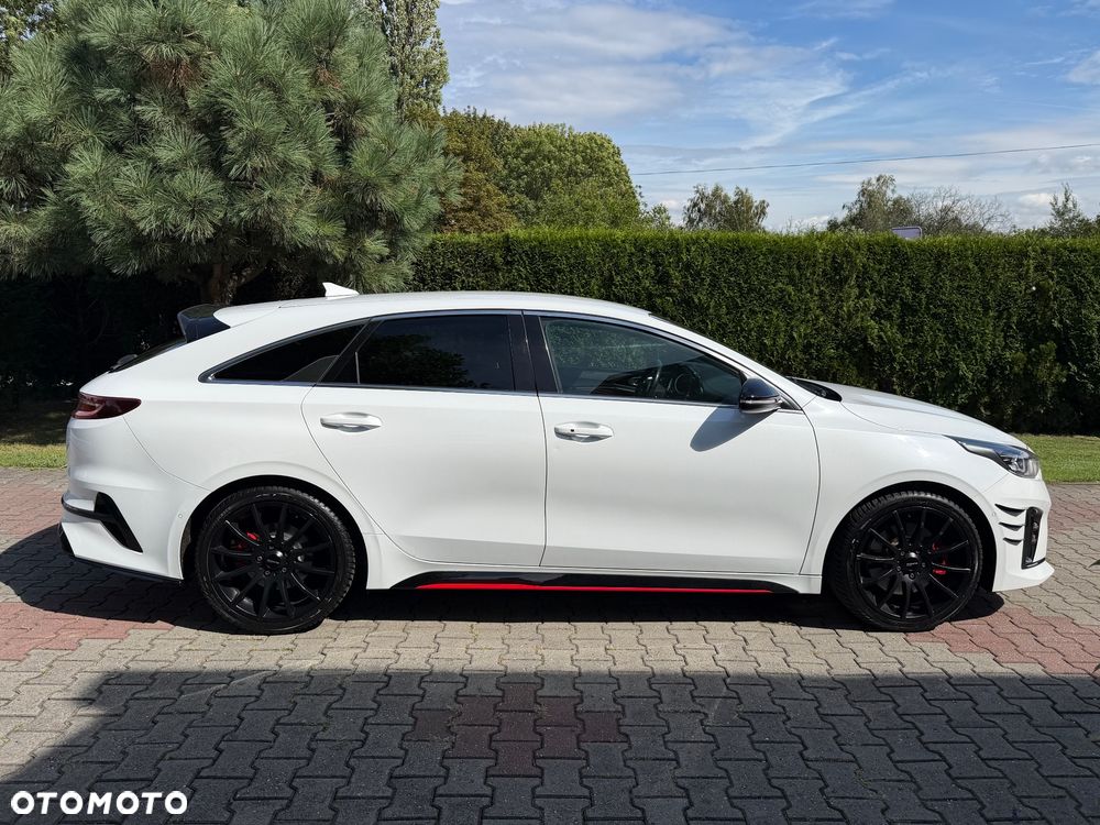 Kia ProCeed 1.6 T-GDI GT - 9