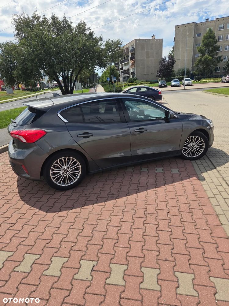 Ford Focus - 4