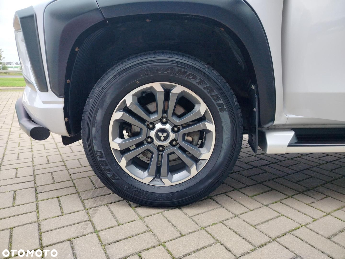 Mitsubishi L200 - 22