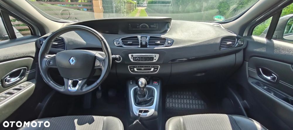 Renault Scenic ENERGY TCe 115 Expression - 28