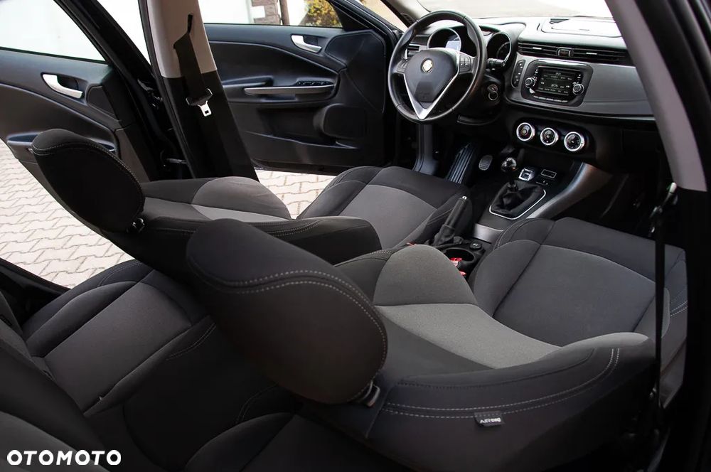 Alfa Romeo Giulietta 1.4 TB Impression - 27