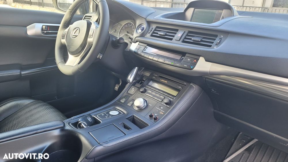 Lexus CT 200h Aut. Luxury - 9