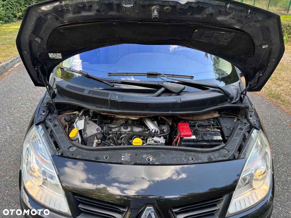 Renault Scenic - 13
