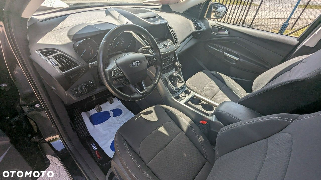 Ford Kuga - 13