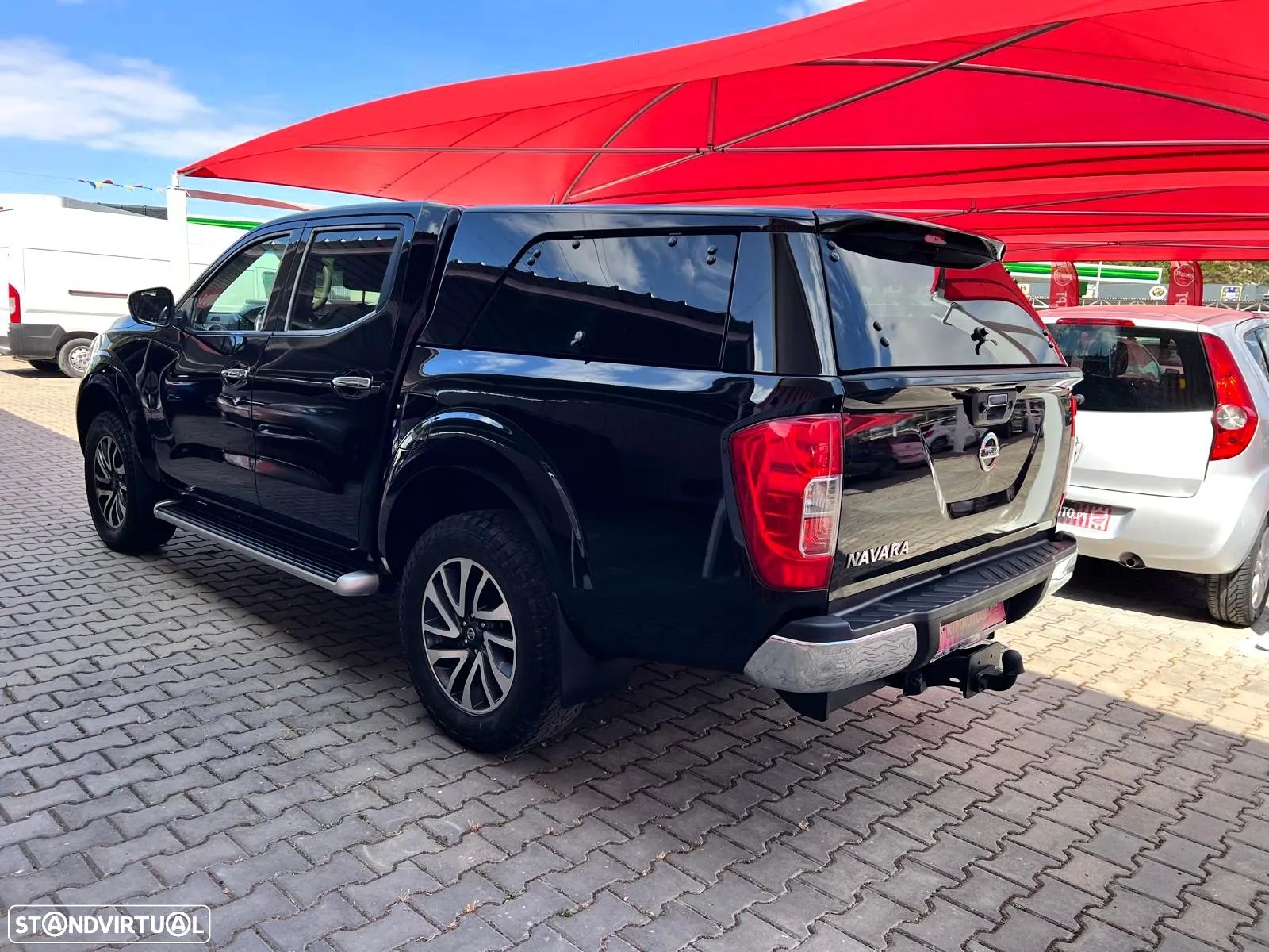 Nissan Navara 2.3 dCi CD 4WD Tekna - 1