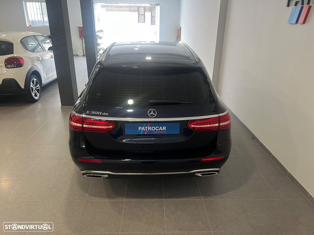 Mercedes-Benz E 300 de Avantgarde - 19